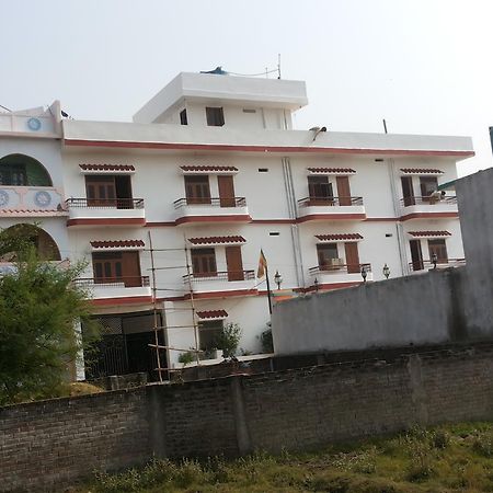 Suma Guest House Bodh Gaya Buitenkant foto